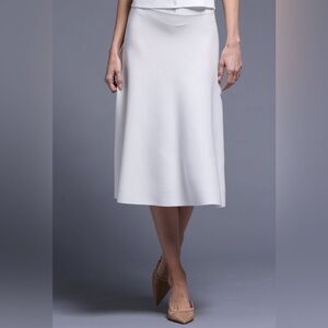 Minnie Rose NWT Fit & Flare Skirt in white. Size XL SOLD AT Saks & Nordstrom etc